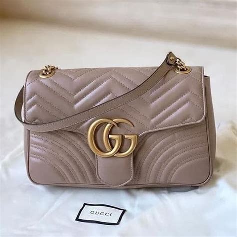 waist bag gucci asli dan palsu perbedaan|Agar Tak Tertipu, Ini 5 Cara Membedakan Produk Brand Gucci .